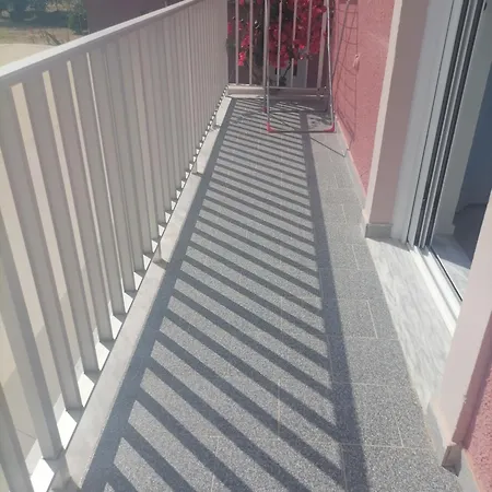 Apartament Flower Garden