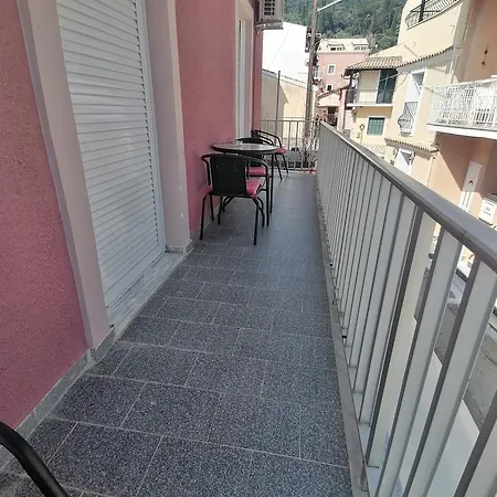 Flower Garden Apartament Benitses (Corfu)