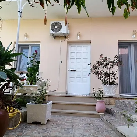 Flower Garden Appartement Benitses (Corfu)
