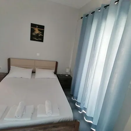 Flower Garden Appartamento Benitses (Corfu)