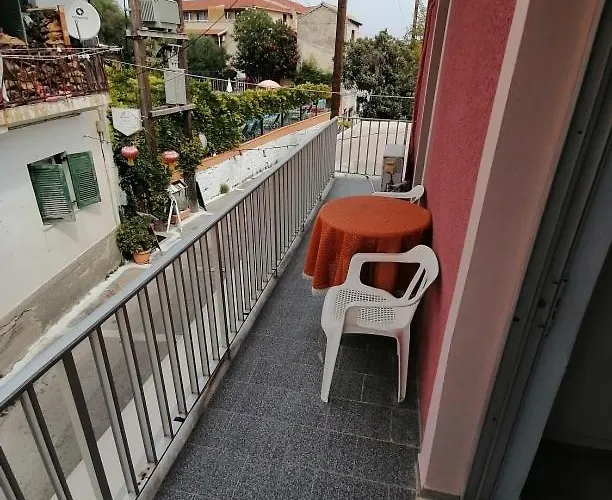 Flower Garden Apartament